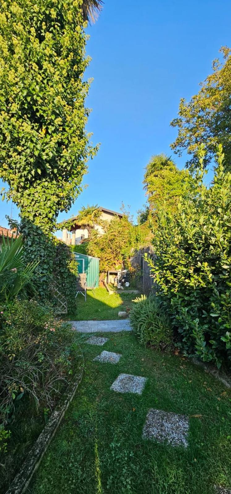 La Casetta Di Anna Laveno-Mombello Extérieur photo